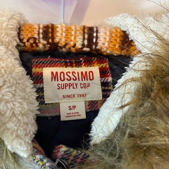 Brown With Red and black plaid fur trimmed Hood  Small - Picture 8 of 10